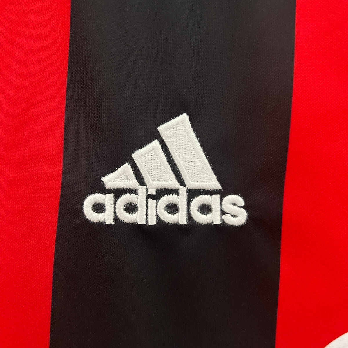 Camiseta de local del AC Milan 01/02 Retro