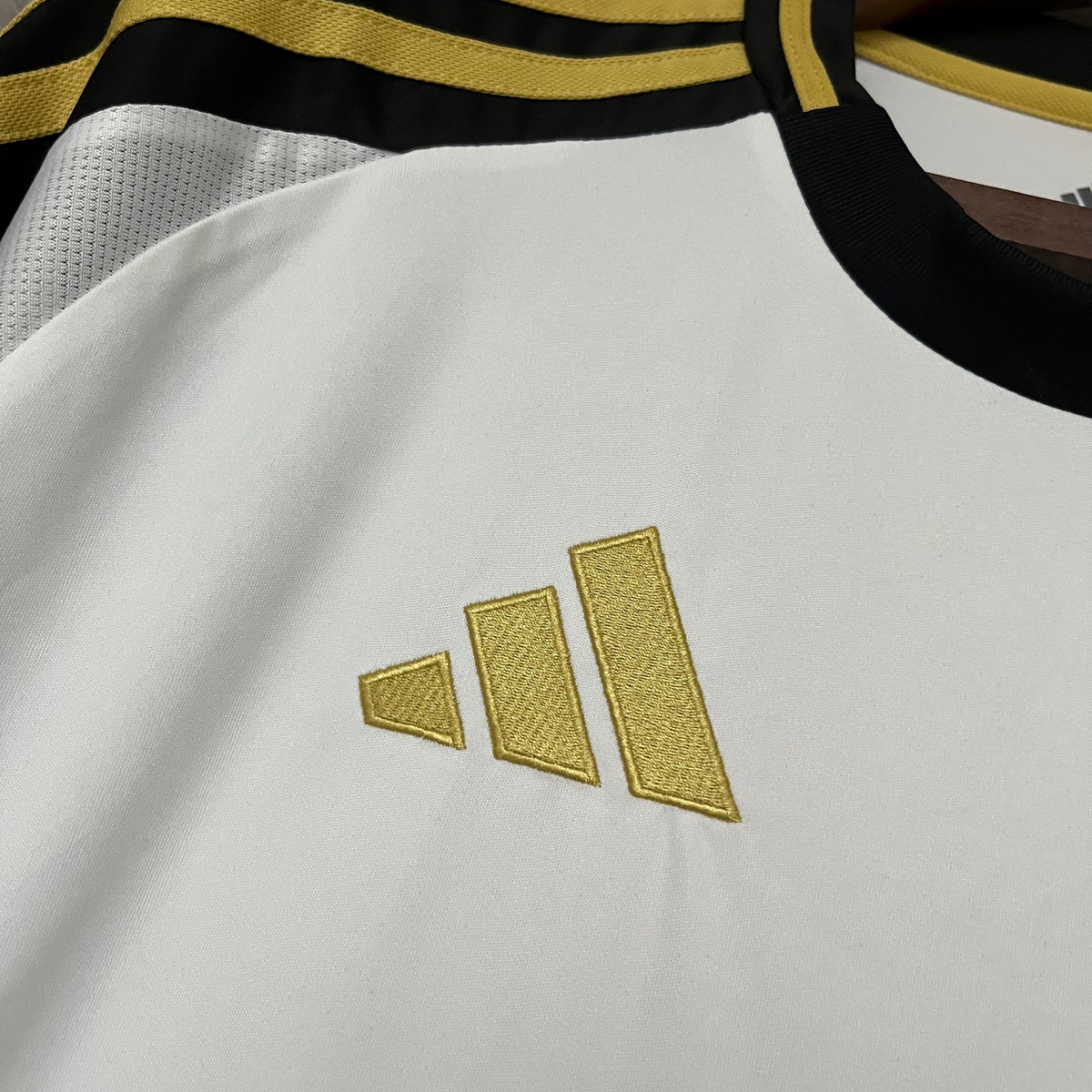 Camiseta Atlético Mineiro Visitante 25/26 Versión Fan