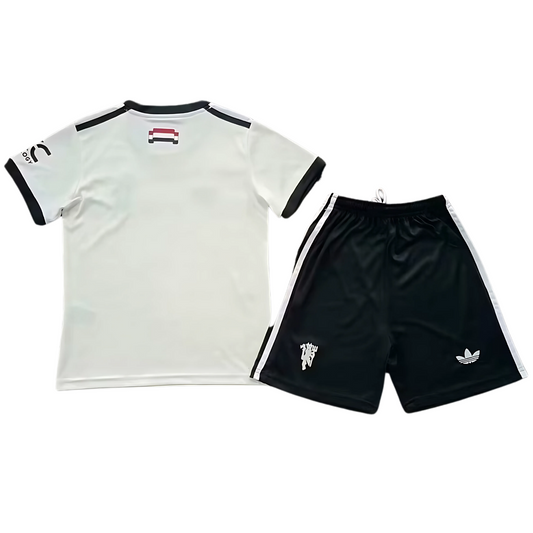 Kit infantil del Manchester United III 24/25