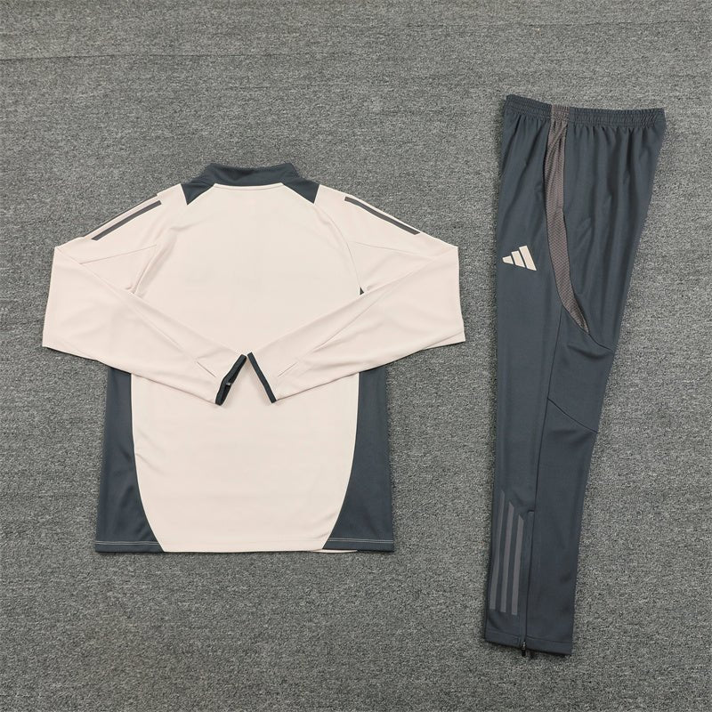 Real Madrid 24/25 - Tracksuit - Half Zip