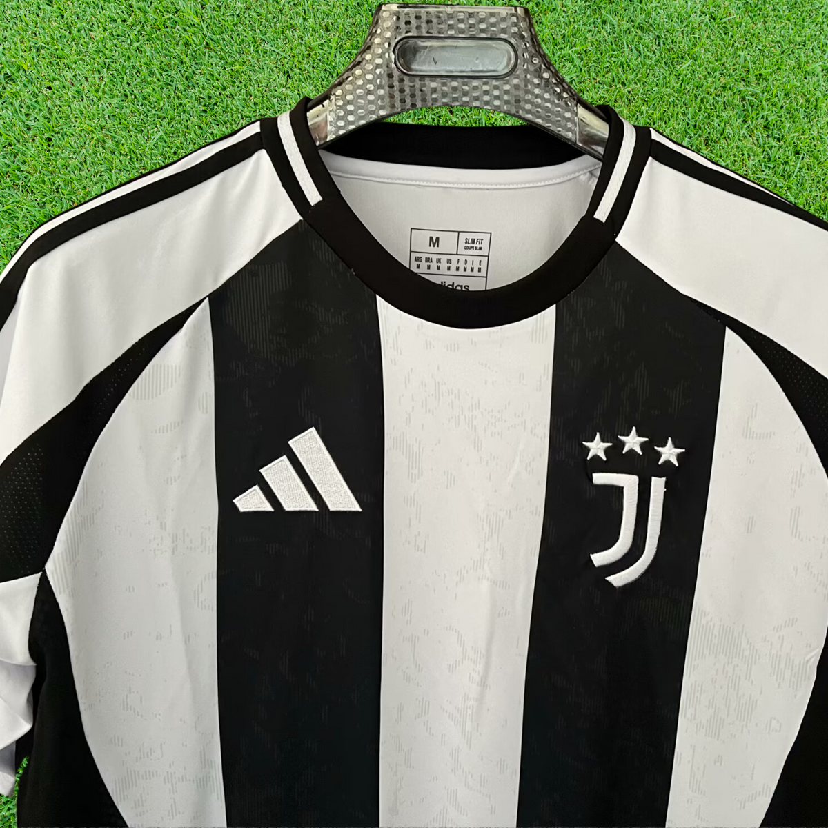 Camisa Juventus I 24/25 Torcedor