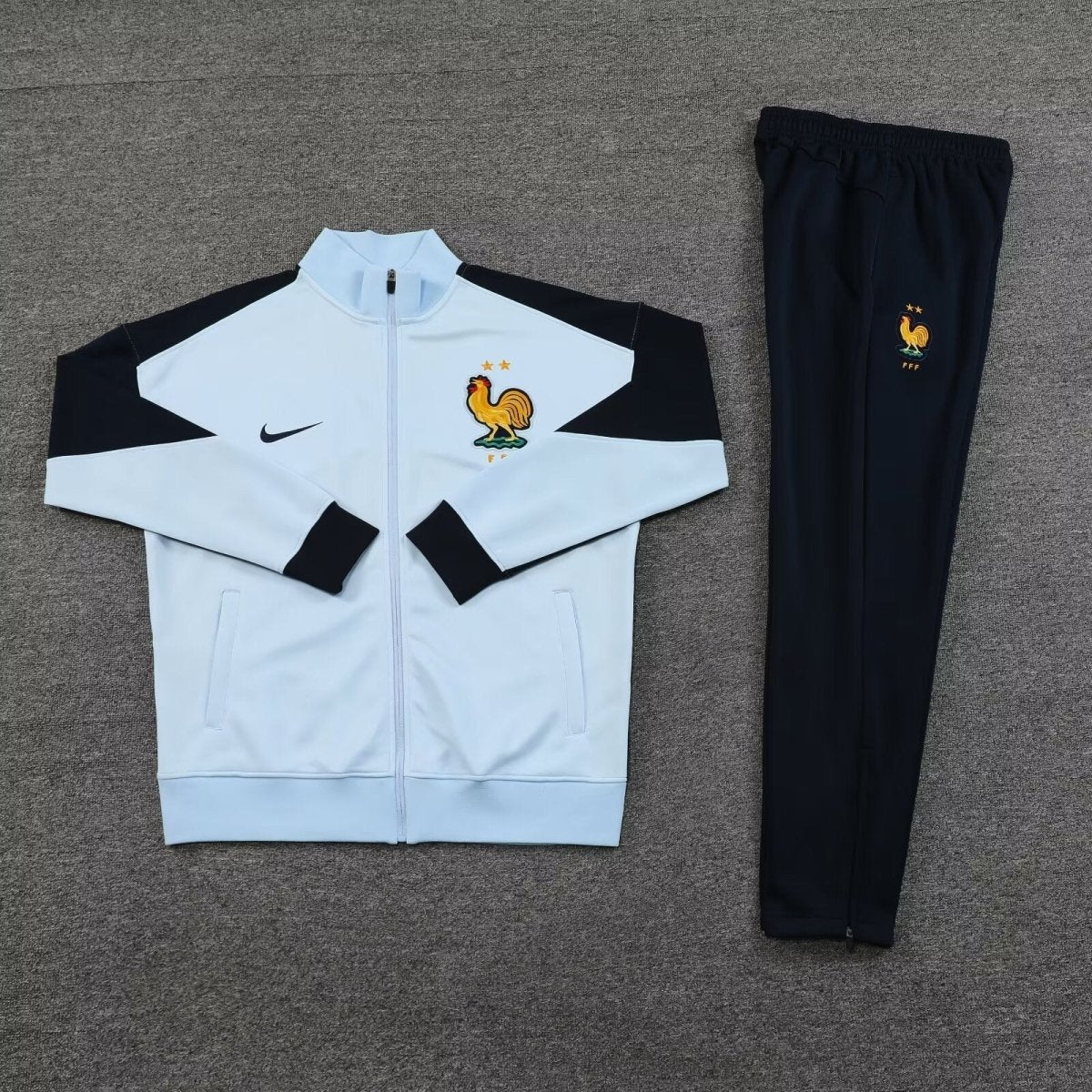 France 22/23 - Tracksuit - Zip Complete