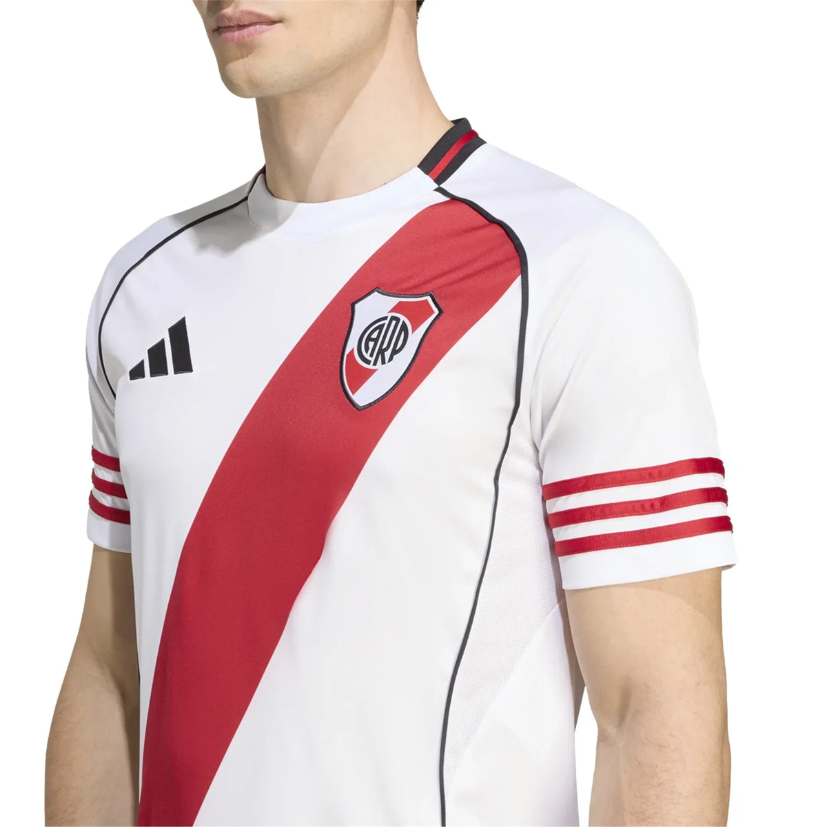 Camiseta local de River Plate 25/26 (versión para aficionados)