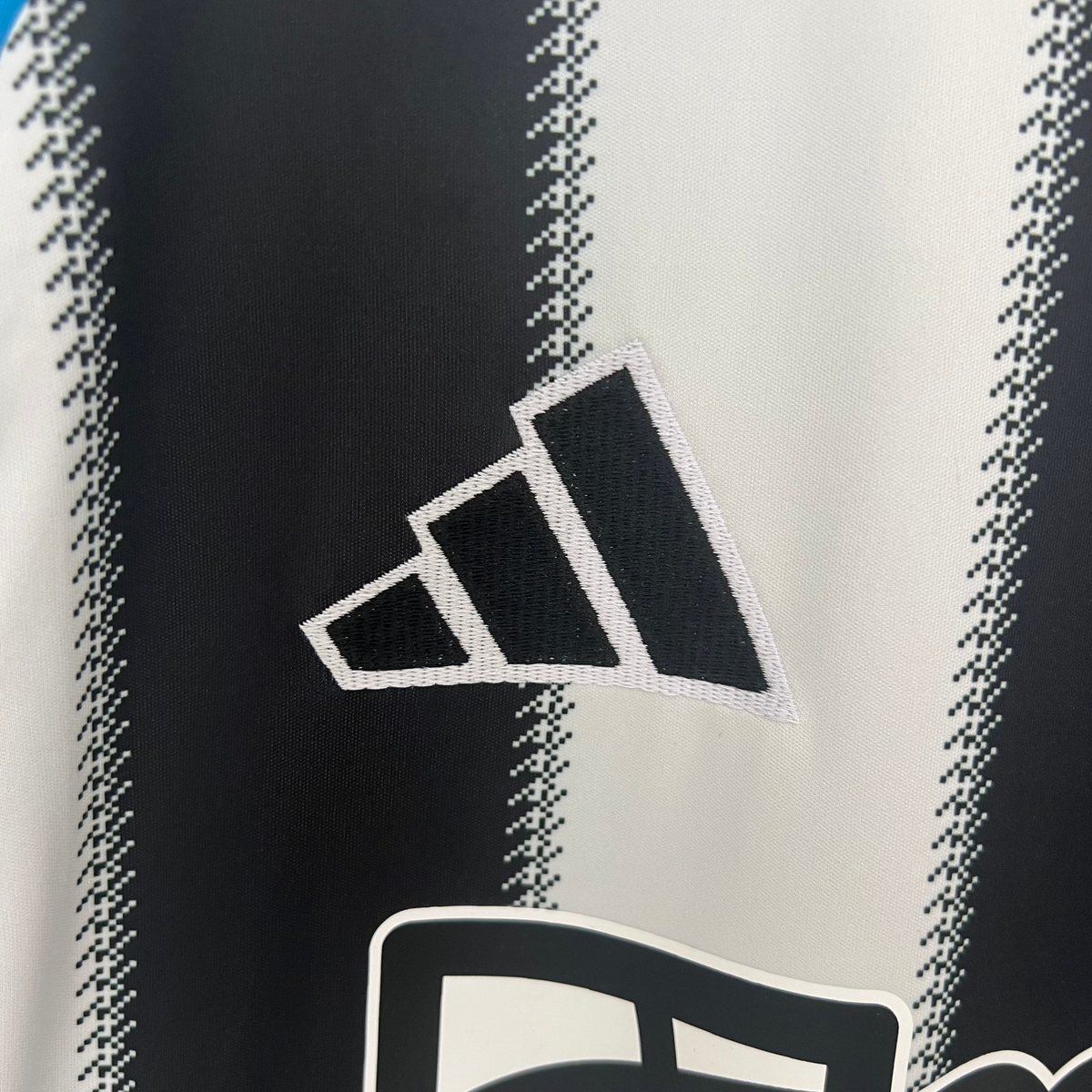 Camiseta local del Newcastle United 25/26, versión para aficionados 