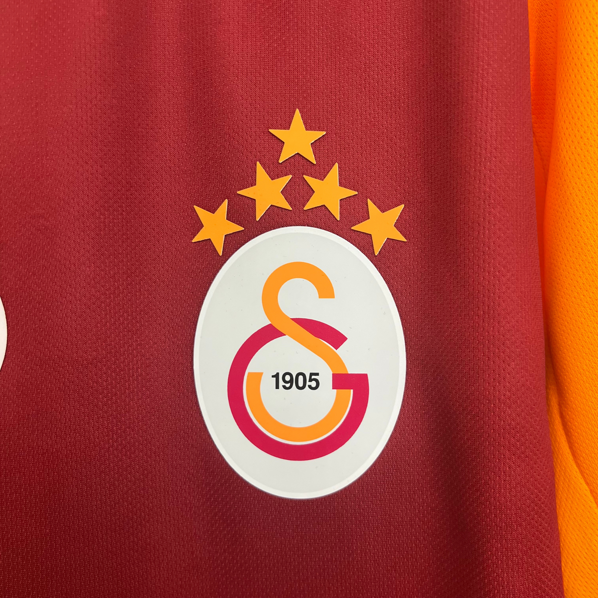 Camiseta local del Galatasaray 25/26, versión para aficionados 