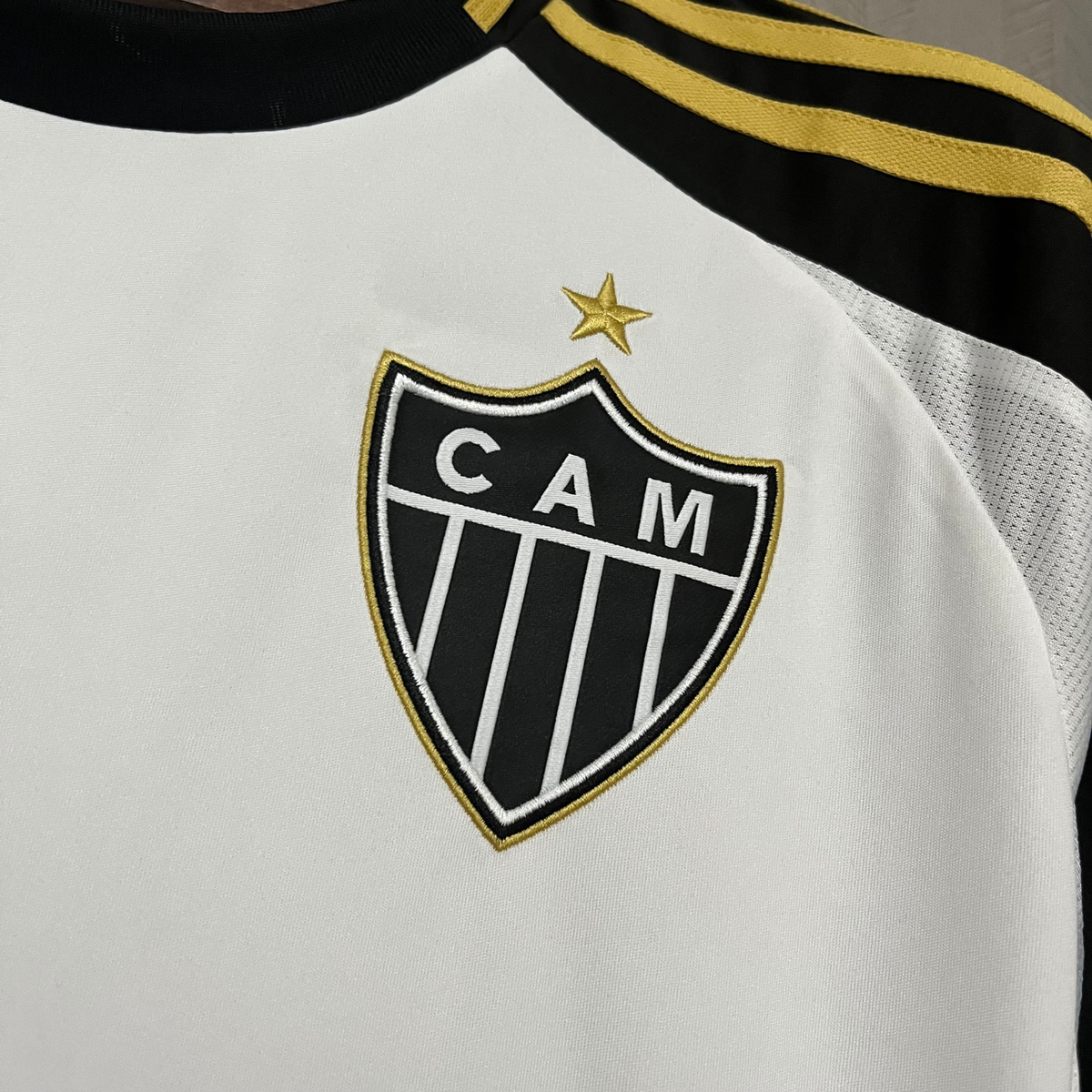 Camiseta Atlético Mineiro Visitante 25/26 Versión Fan 