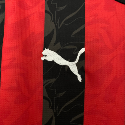 Camiseta local del AC Milan 25/26, versión para aficionados 