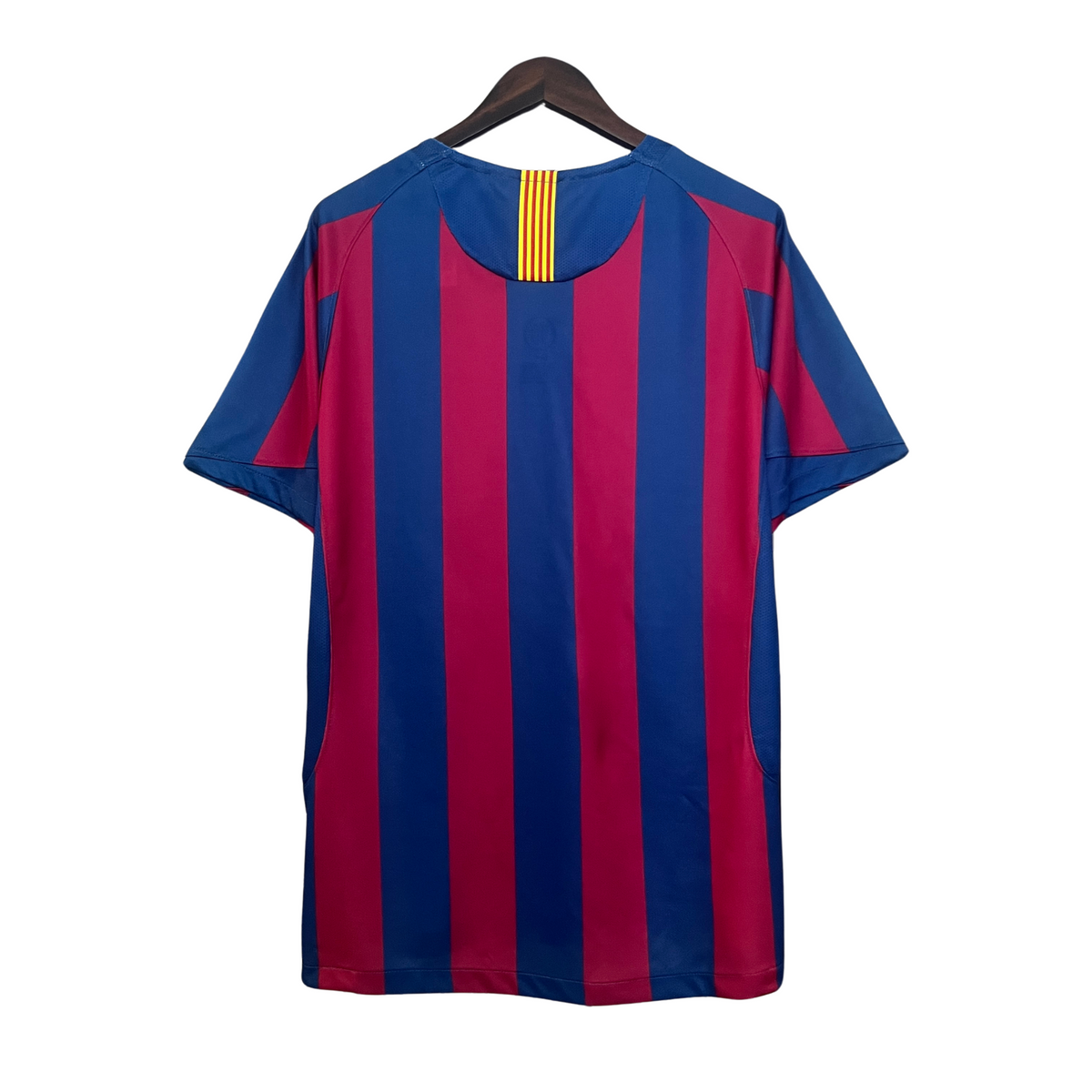 Barcelona Home Jersey 05/06 Retro 