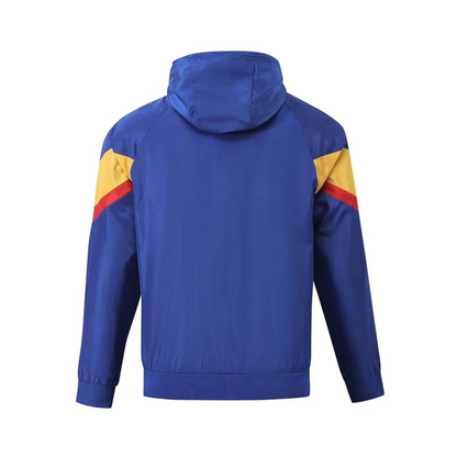 Cortavientos azul brasileño 