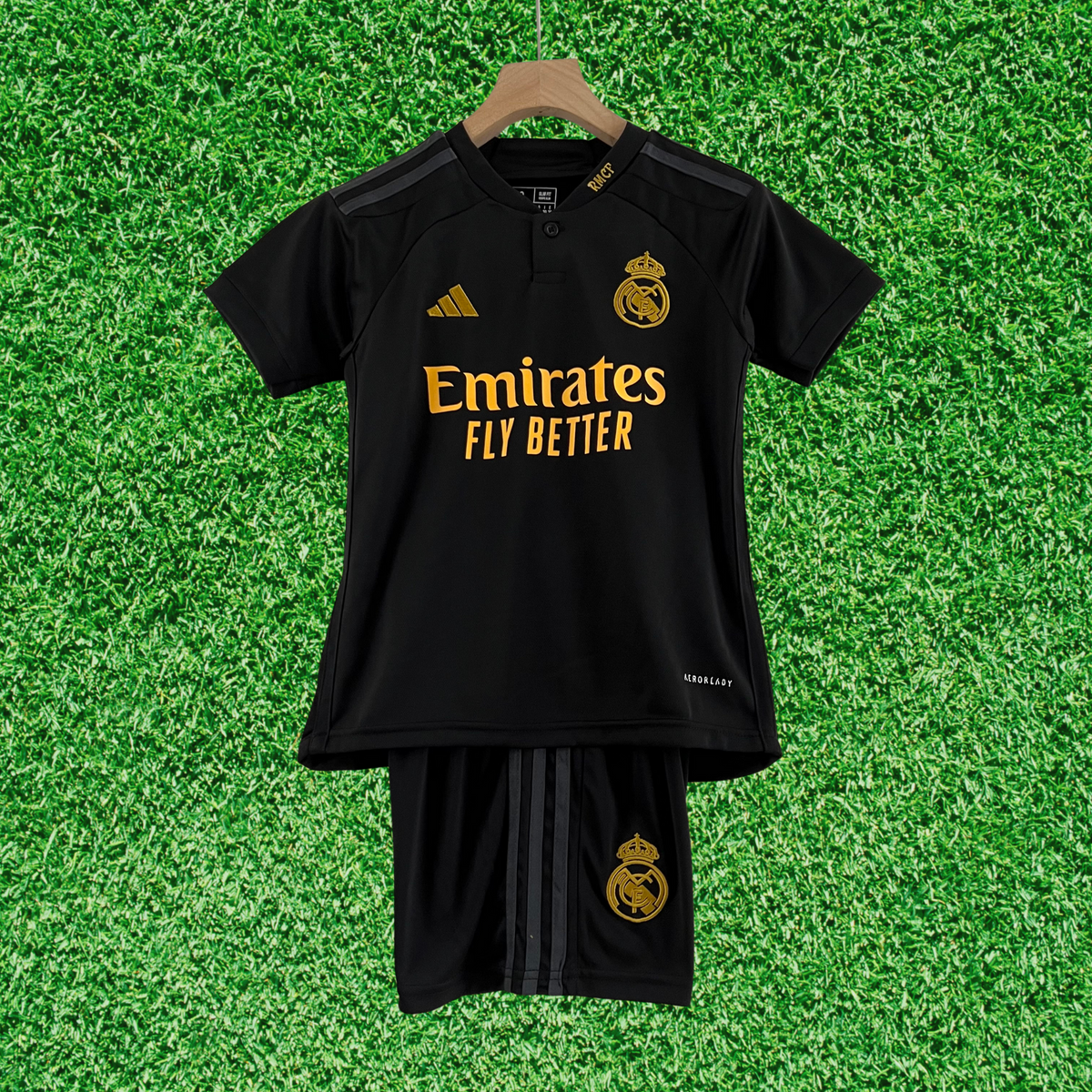 Kit Real Madrid III 23/24 Infantil