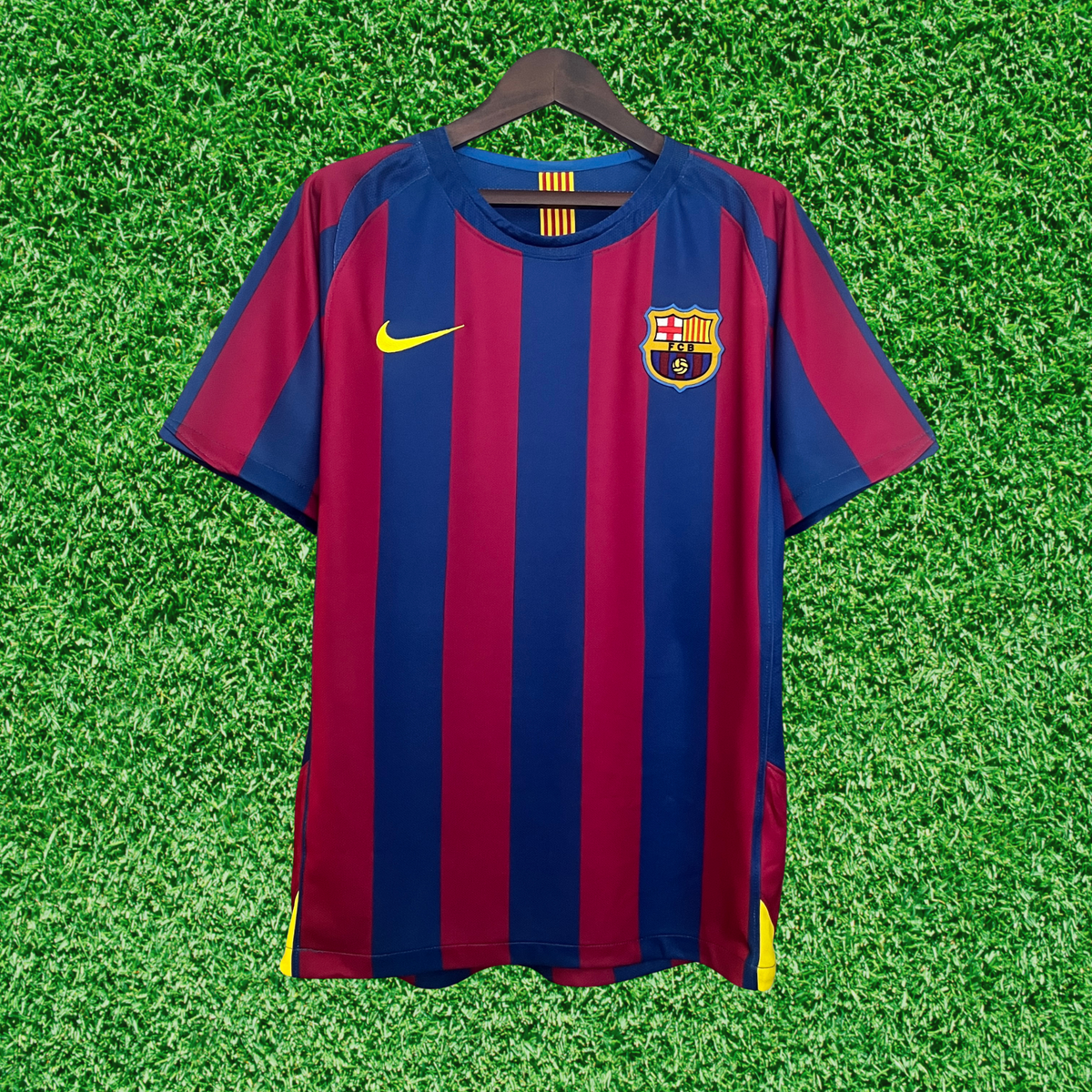 Barcelona Home Jersey 05/06 Retro 