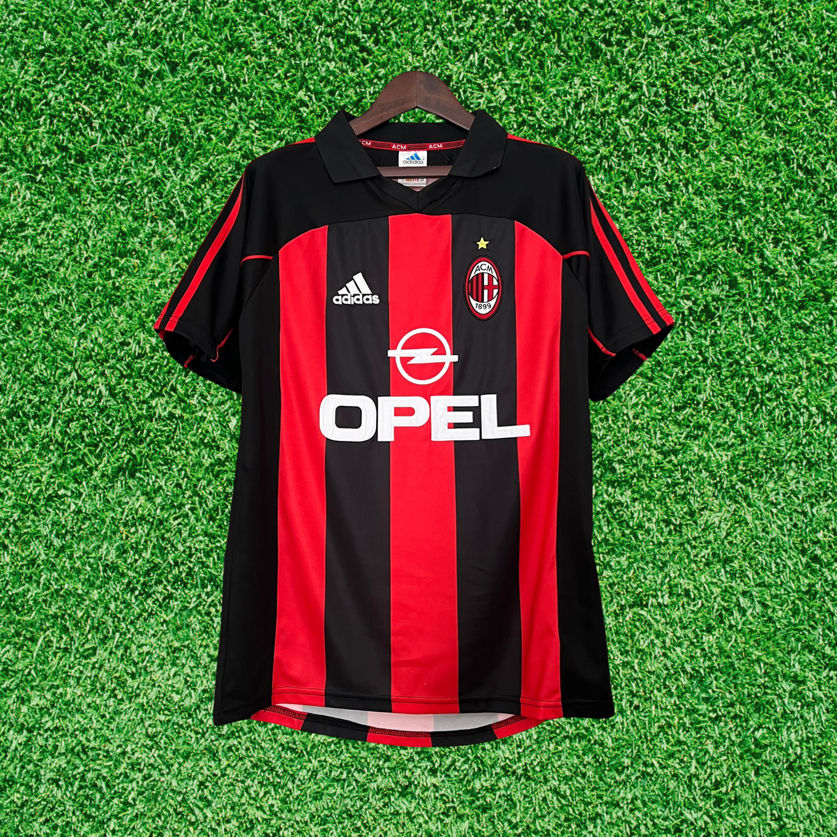 Camiseta de local del AC Milan 01/02 Retro 