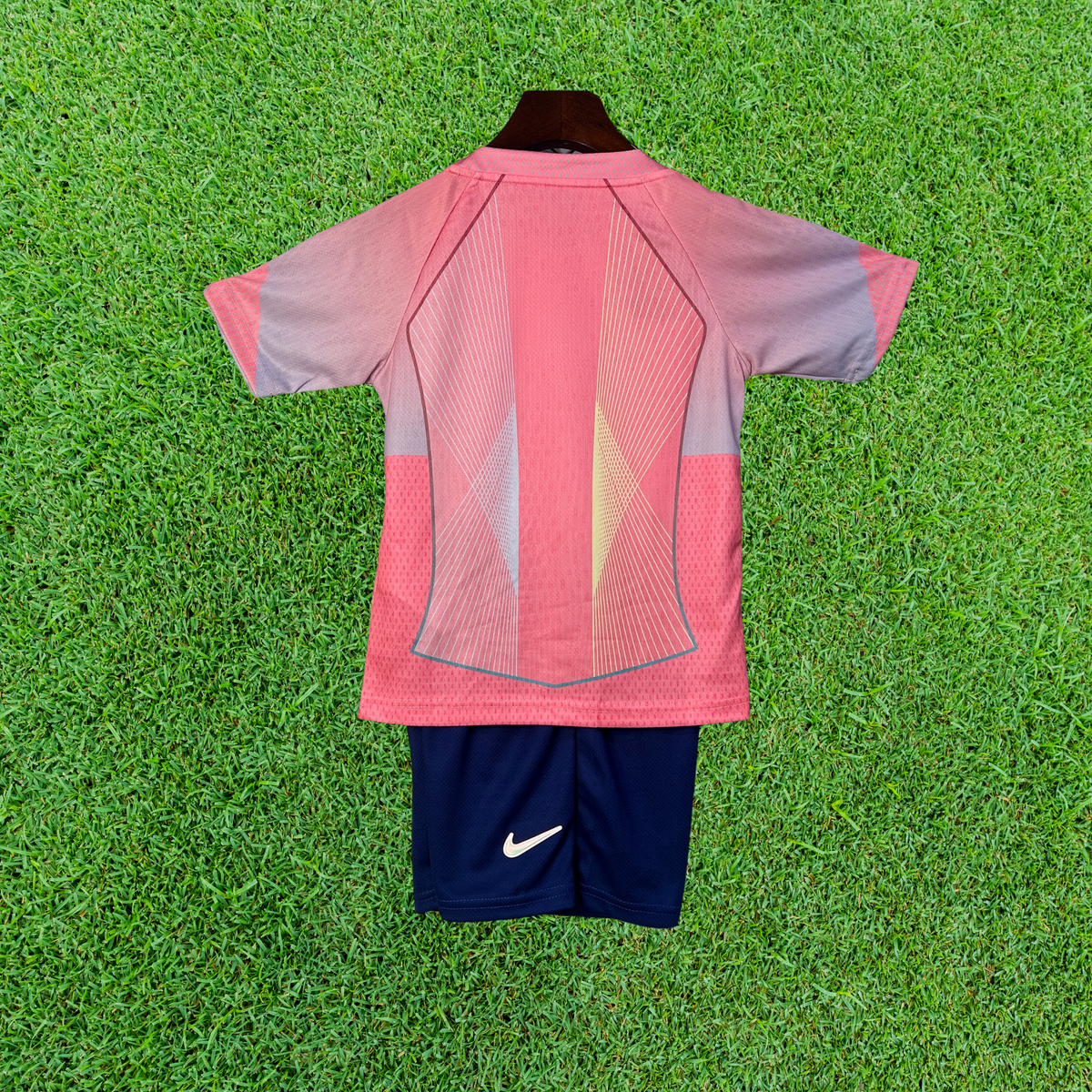 Barcelona Pink 25/26 Children's Kit