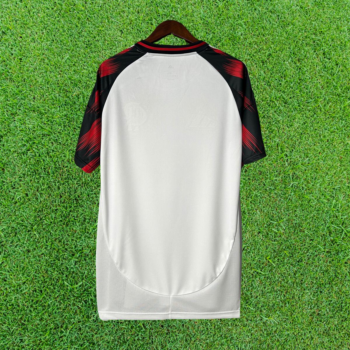 Camiseta Flamengo Visitante 25/26 Versión Fan 