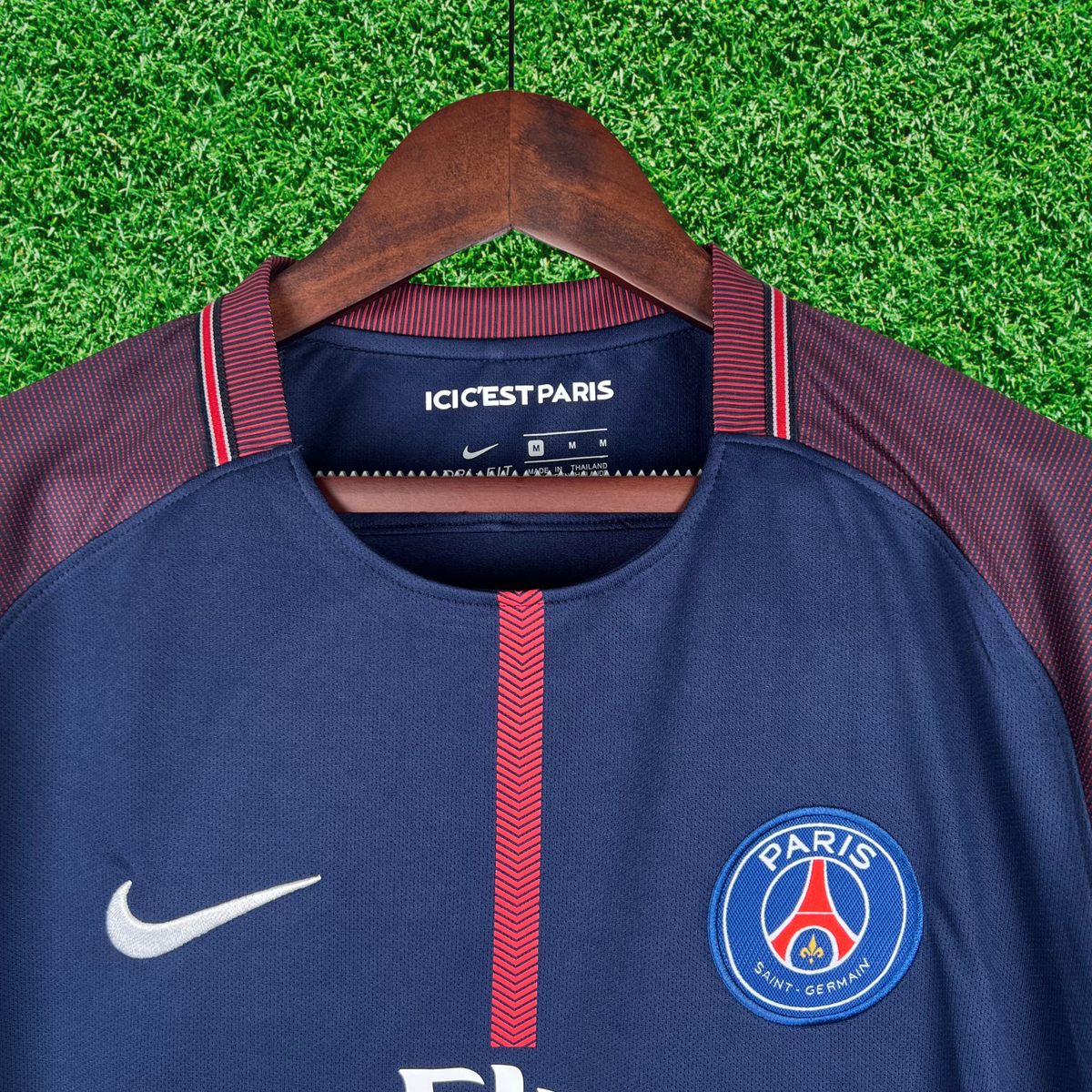 Camiseta retro de local del Paris Saint-Germain FC (PSG) 17/18 