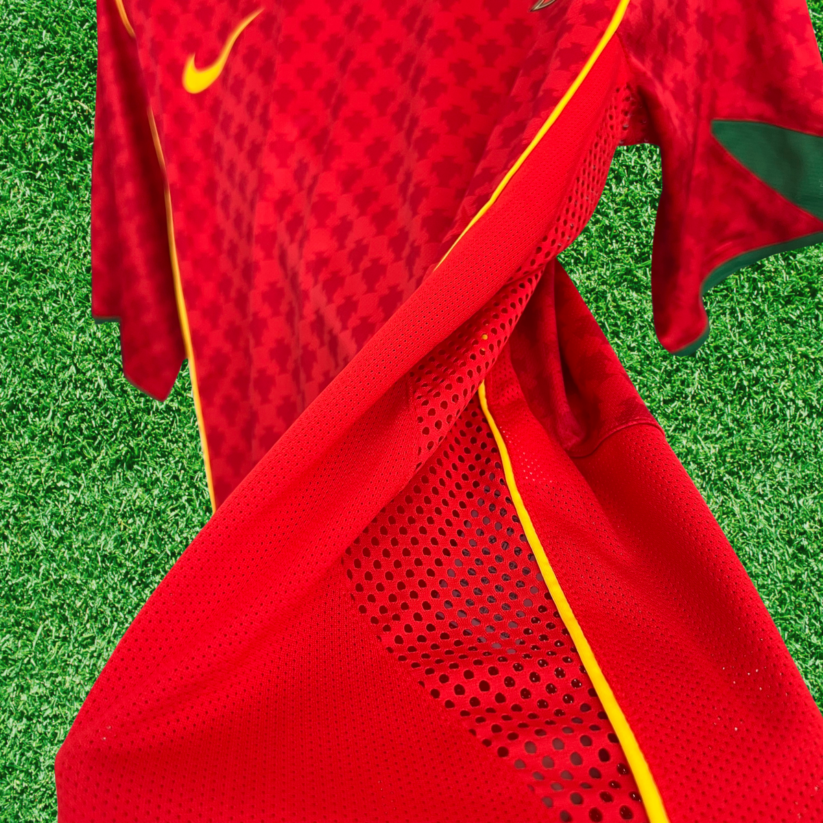 Portugal Home Jersey 2004 Retro 