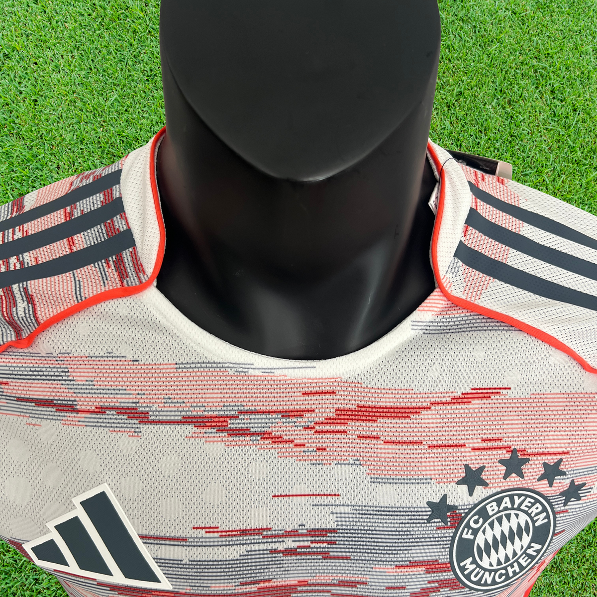 Bayern Munich Away Jersey 25/26 Player