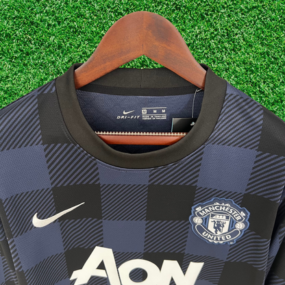 Camiseta de visitante del Manchester United 13/14 retro de manga larga