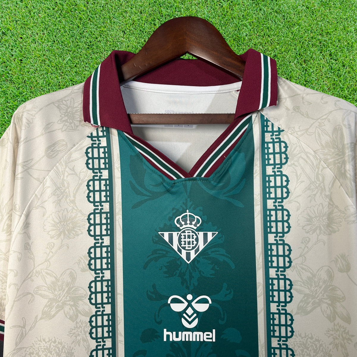 Camiseta especial para aficionados del Real Betis 25/26 