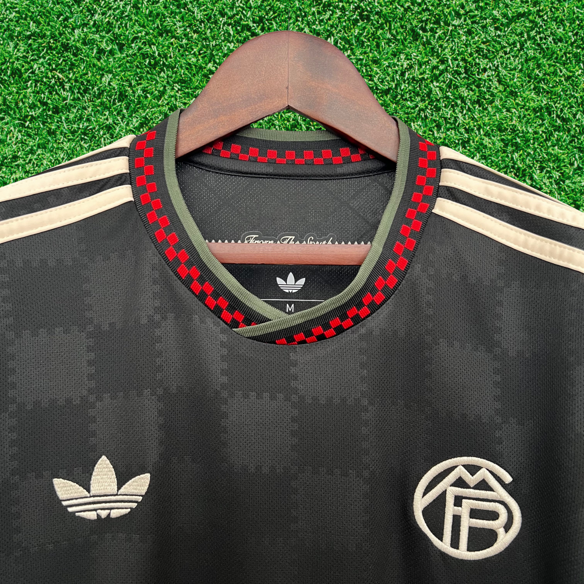Bayern Munich Third Jersey 25/26 Fan Version 