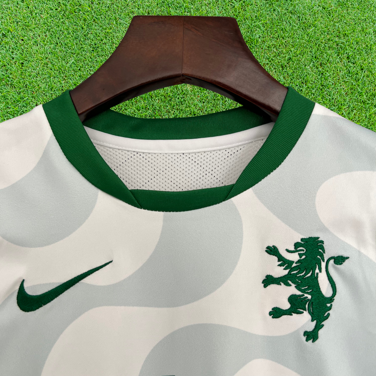 Kit infantil Sporting CP II 25/26 