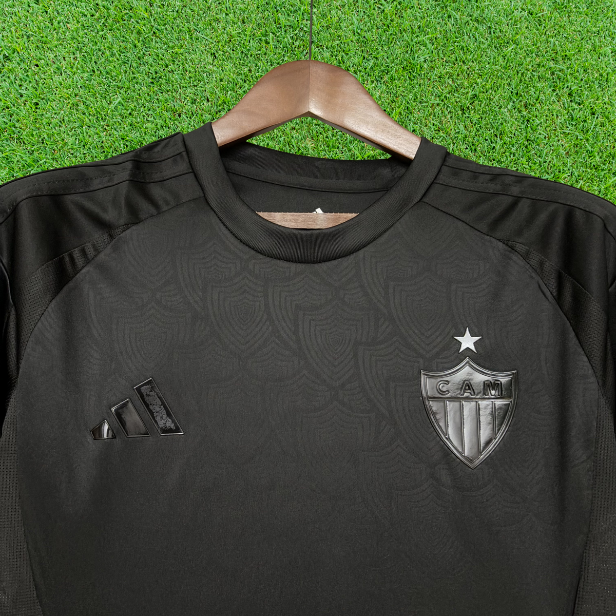 Atlético Mineiro All Black 25/26 Women's Fan Jersey 