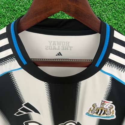 Camiseta local del Newcastle United 25/26, versión para aficionados 