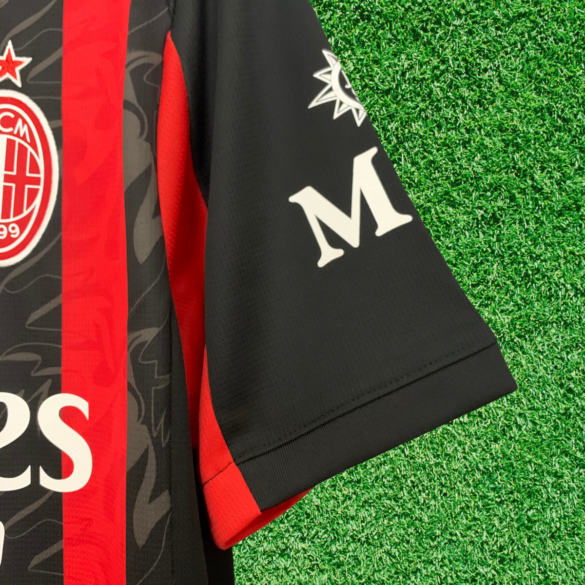 Camiseta local del AC Milan 25/26, versión para aficionados 