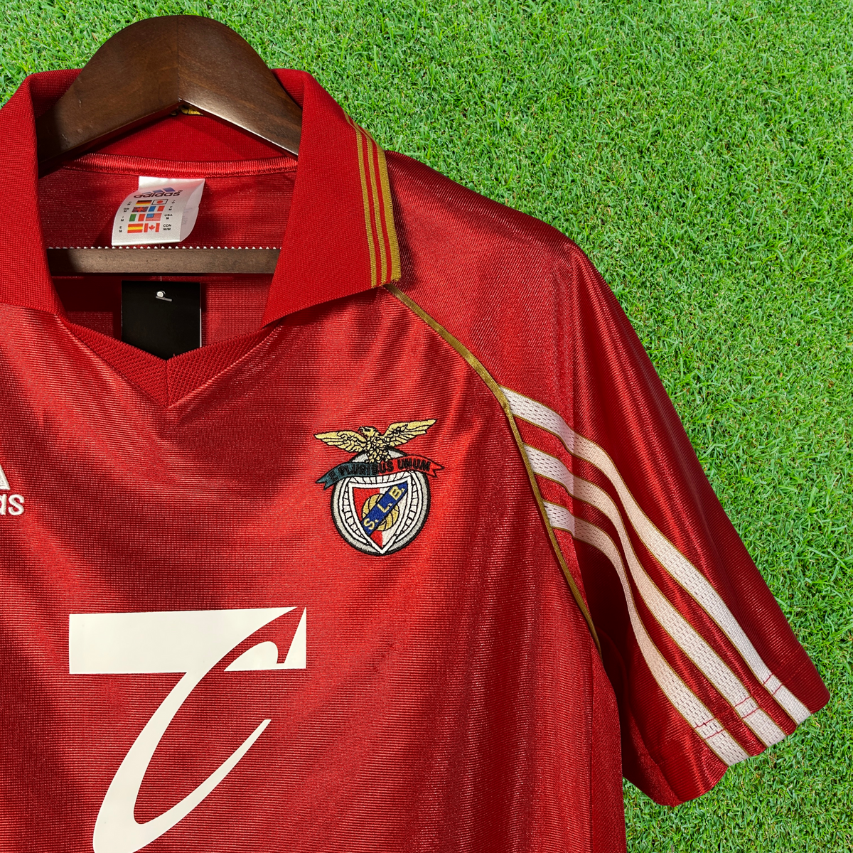 Camiseta retro de local del SL Benfica 98/99 