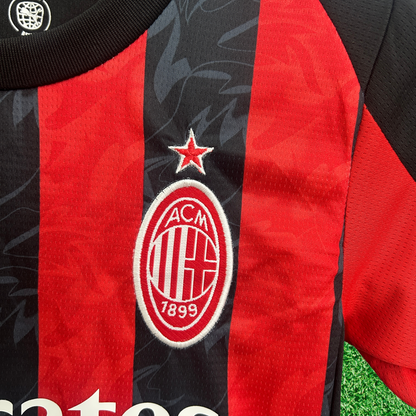 Kit AC Milan I 25/26 Infantil