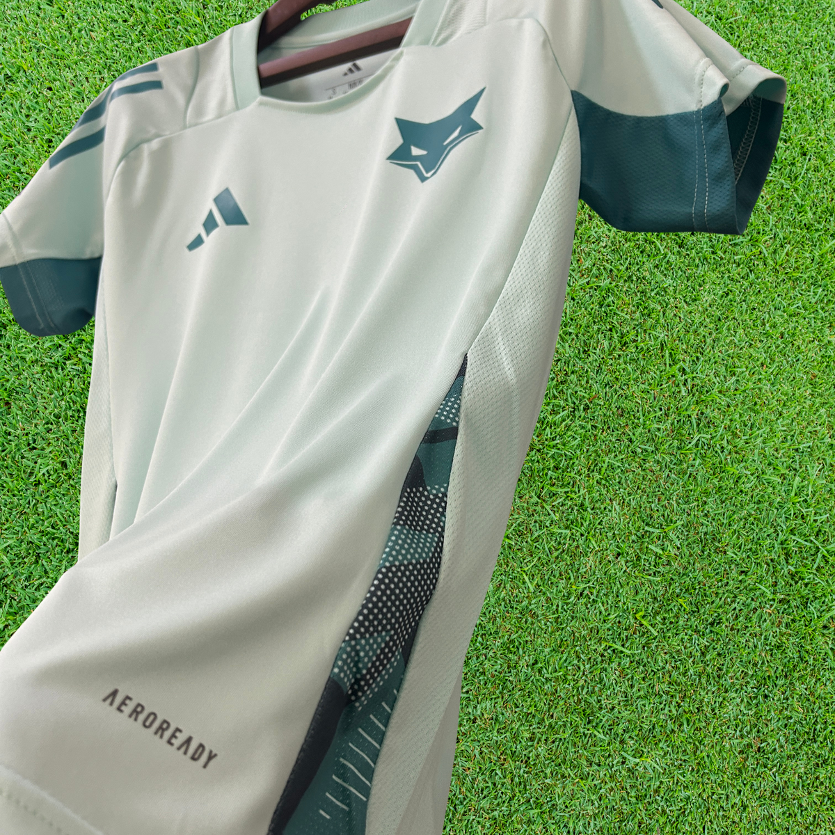 Camiseta de entrenamiento del Cruzeiro I 25/26 para mujer, versión para aficionados 