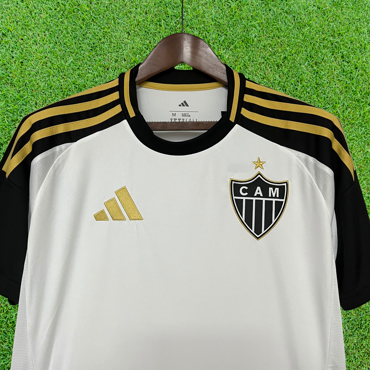 Camiseta Atlético Mineiro Visitante 25/26 Versión Fan 