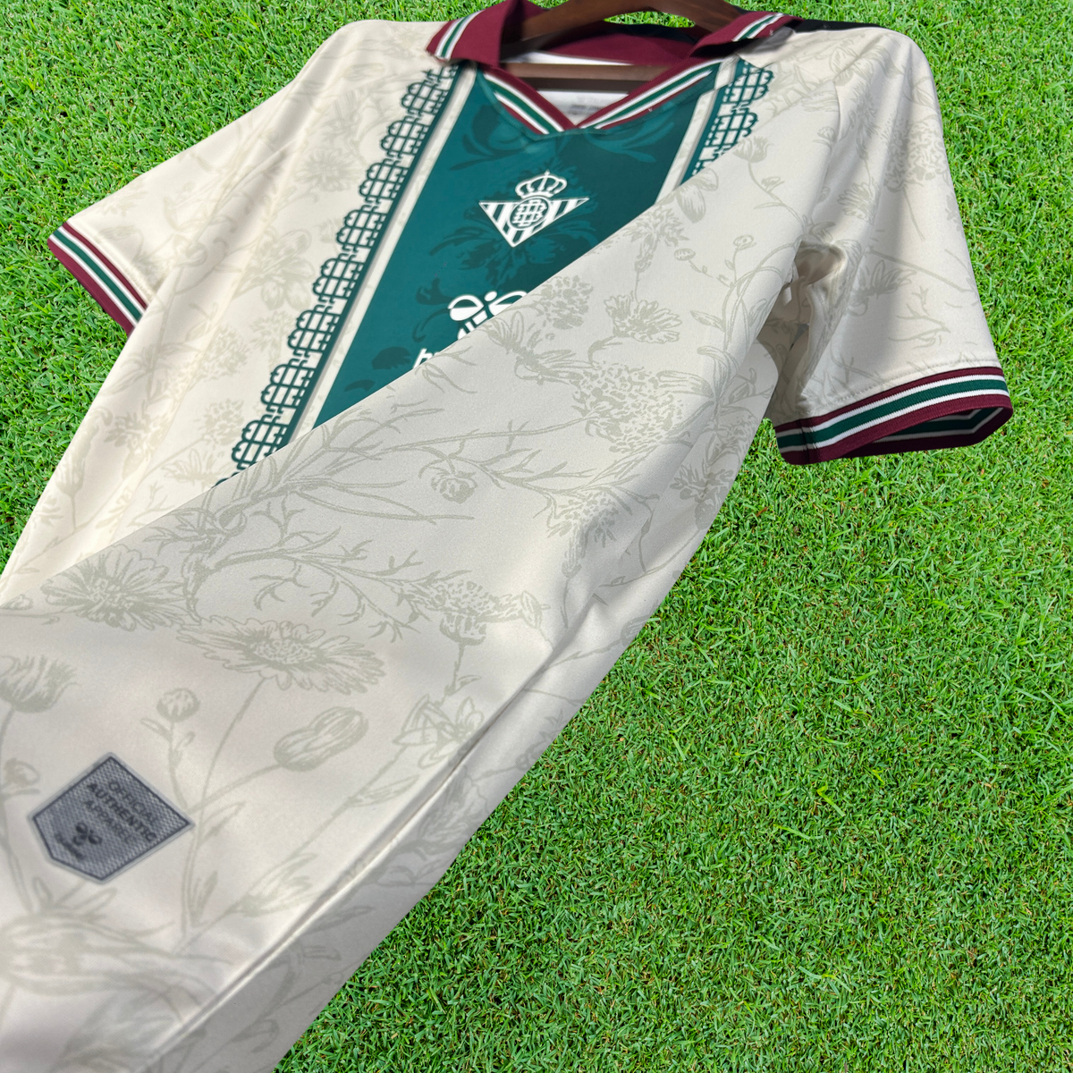 Camiseta especial para aficionados del Real Betis 25/26 