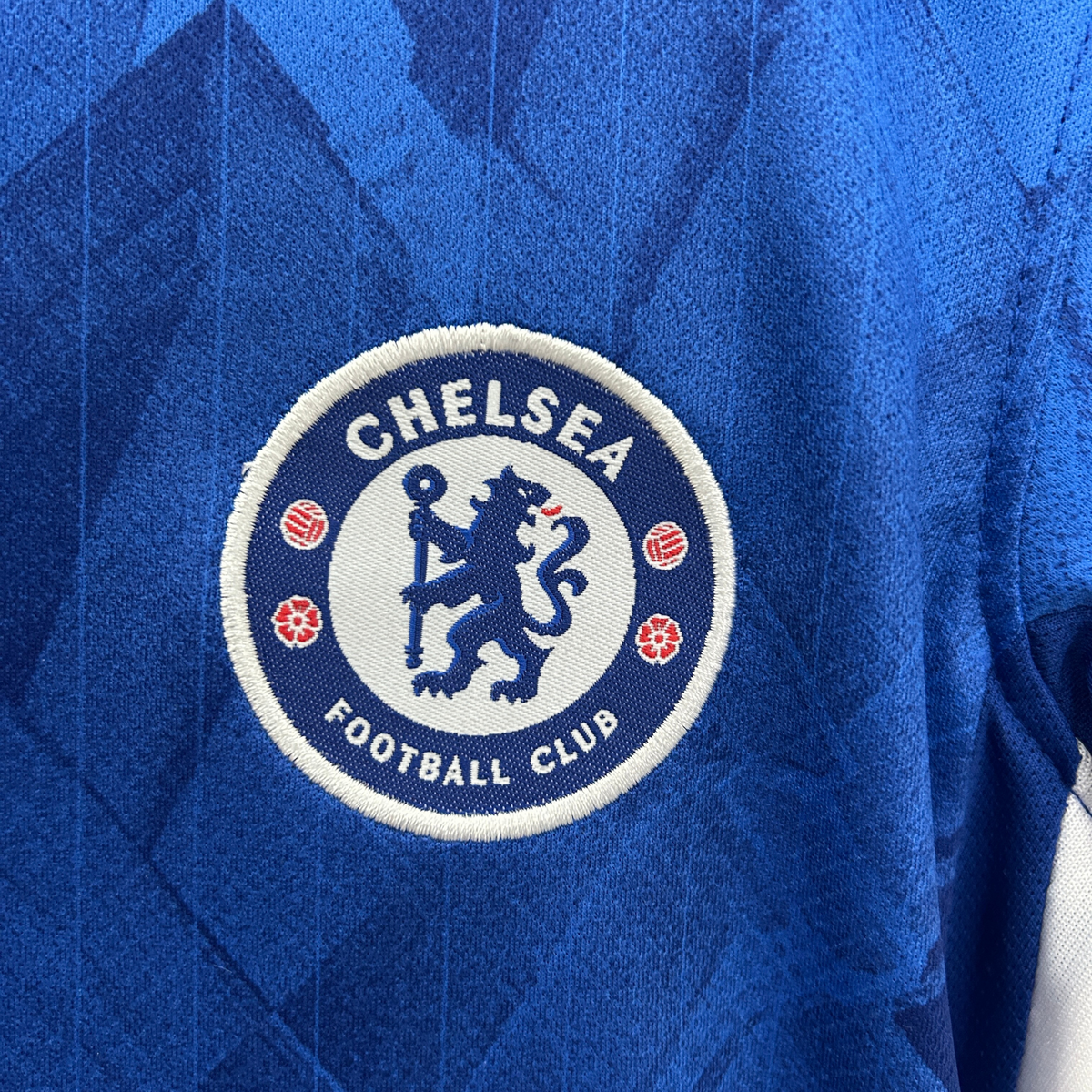 Kit local del Chelsea 25/26 para niños 