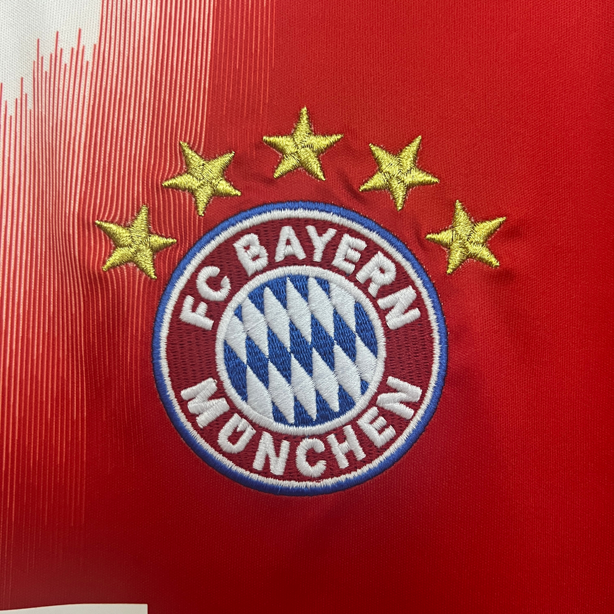 Bayern Munich Home Jersey 25/26 Fan Version