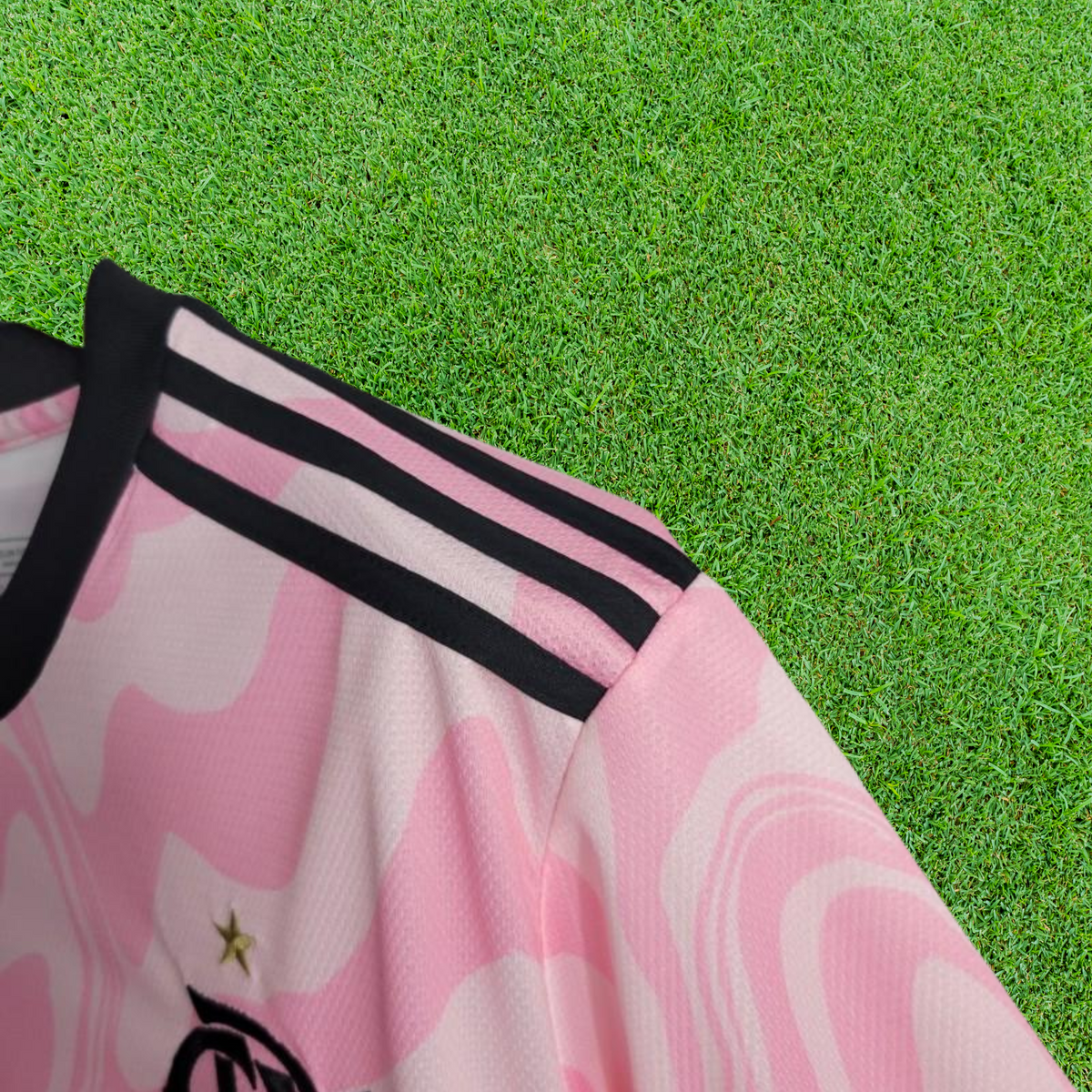 Camiseta rosa especial del Flamengo 25/26, versión para aficionados 