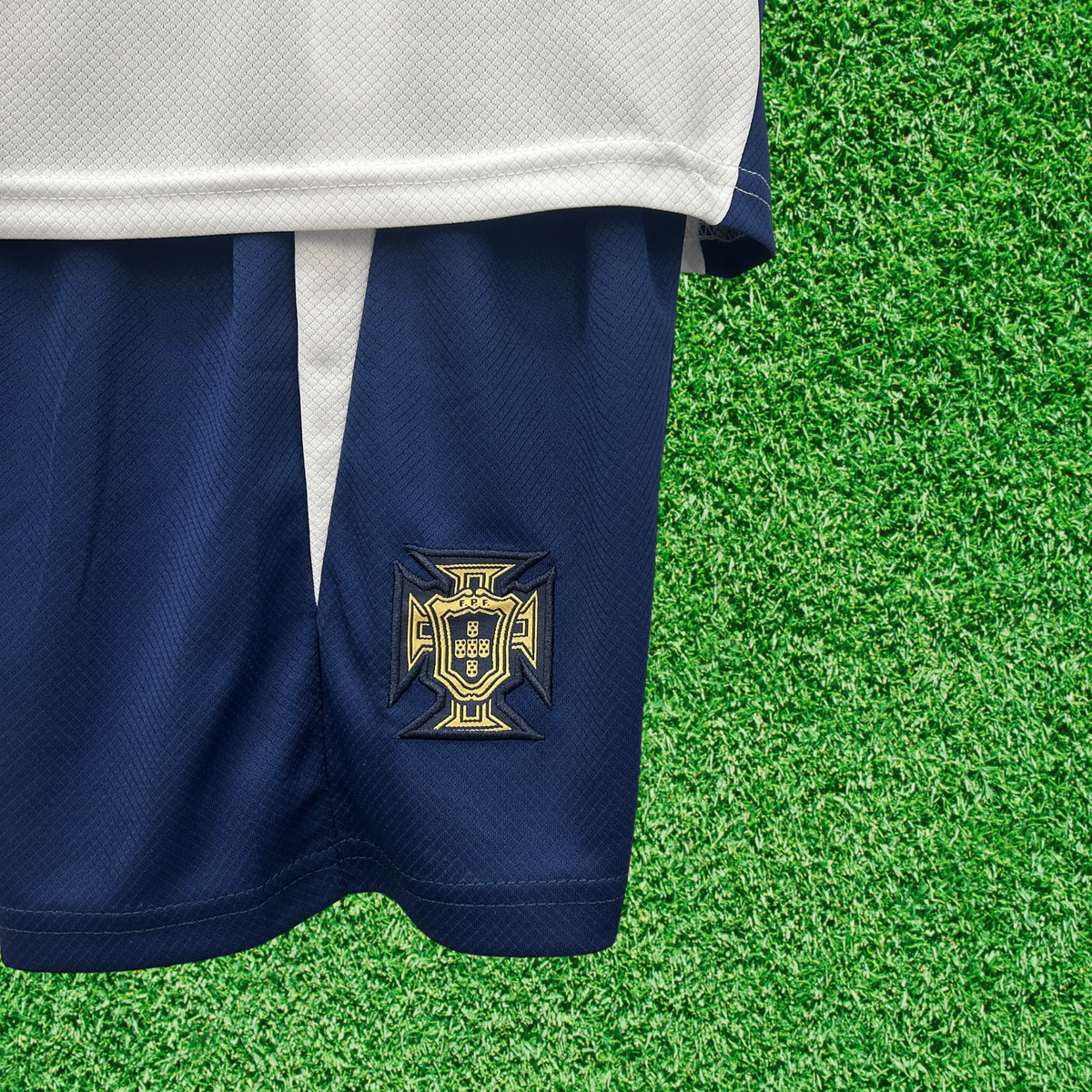 Kit de entrenamiento de Portugal 2025 para niños 