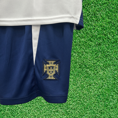Kit de entrenamiento de Portugal 2025 para niños 