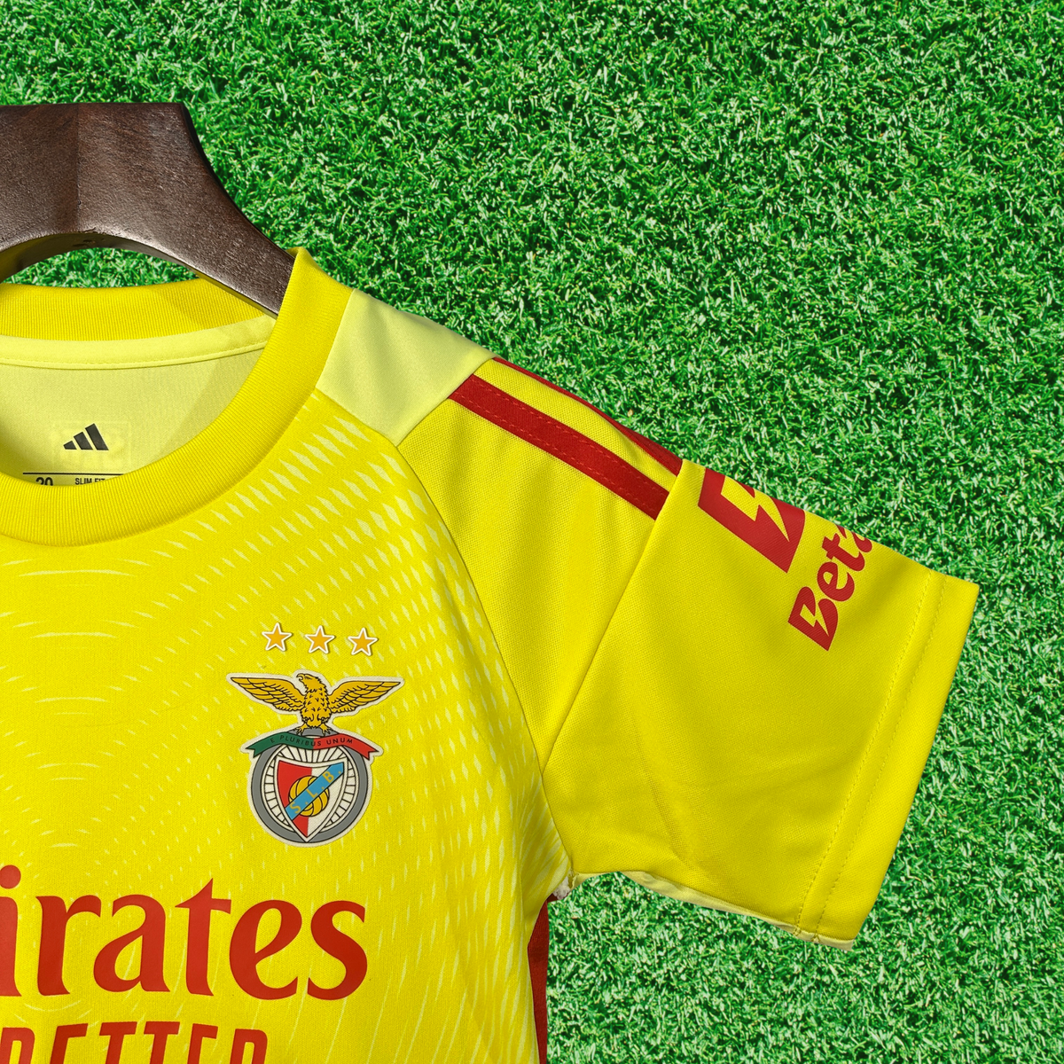 SL Benfica Goalkeeper Kit 25/26 Kids 