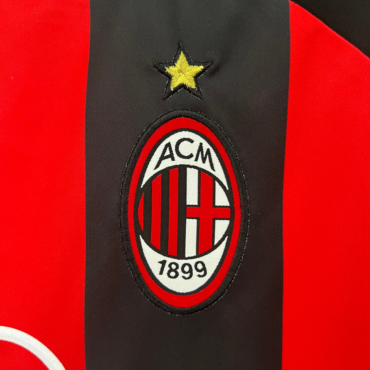 Camiseta de local del AC Milan 01/02 Retro 