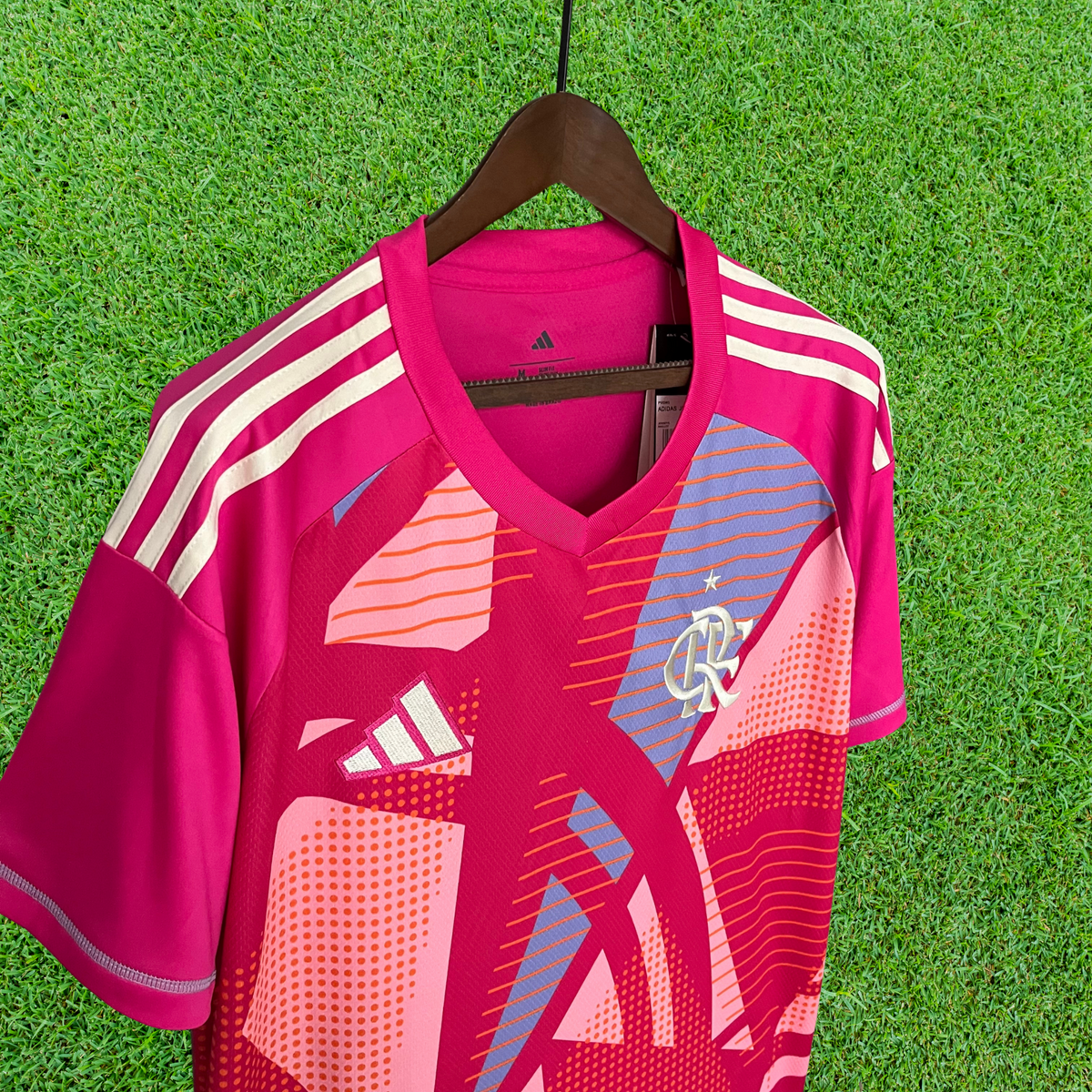Flamengo Goalkeeper Jersey II 25/26 Fan Version