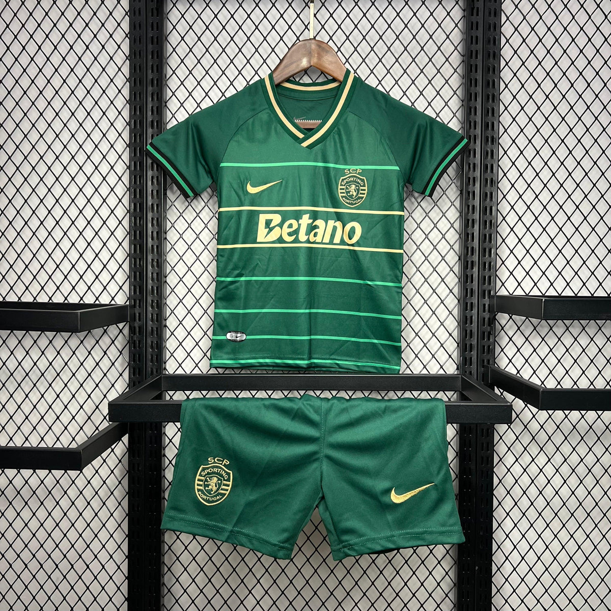 Conjunto Infantil Sporting Away 2024/25 - ÚLTIMAS UNIDADES! 🔥💚