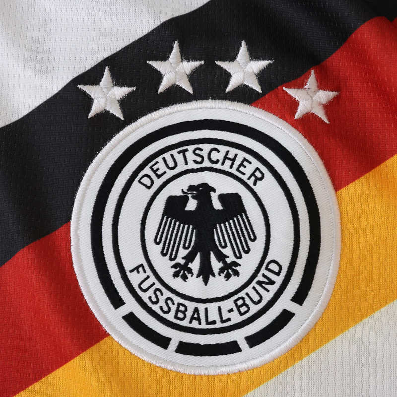 Camiseta de Alemania para el Mundial 2026 n.° 2 de RÜDIGER 